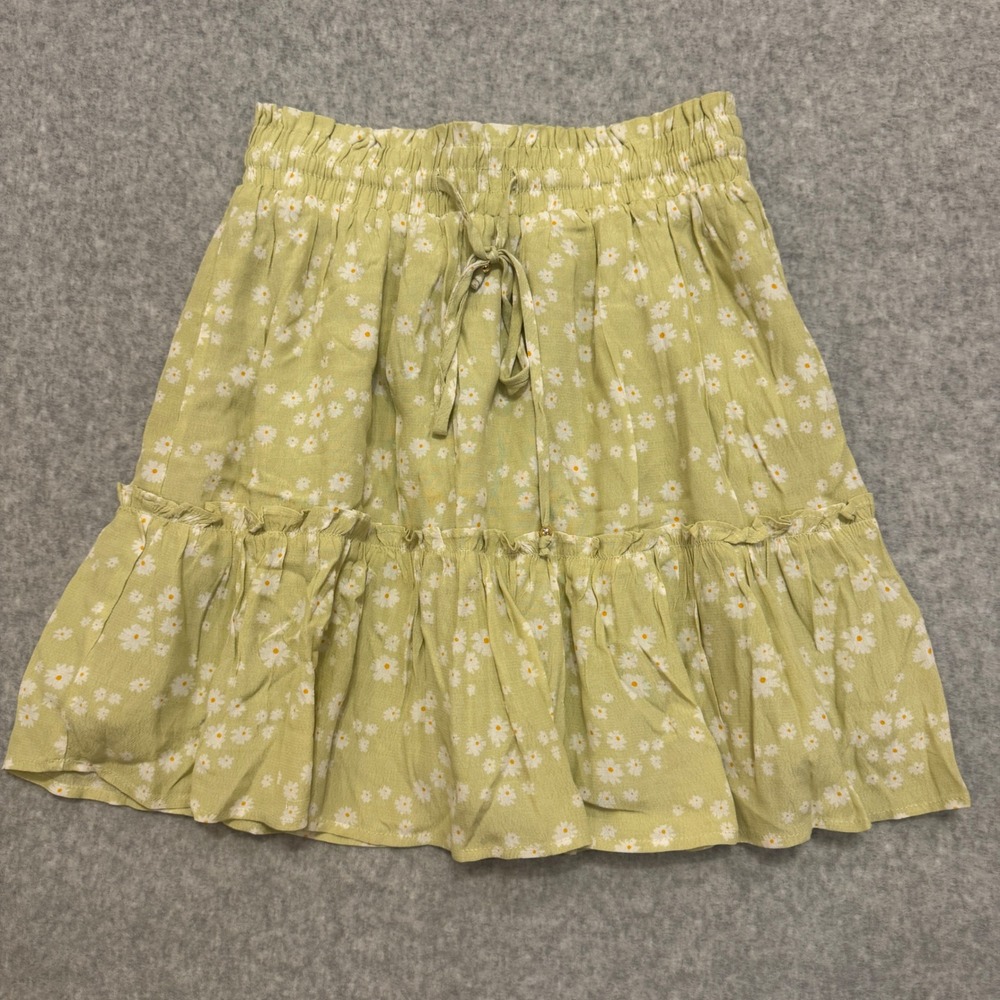Crescent Sage Green Daisy Floral Tiered Ruffle Mini Skirt‎ Womens Medium Boho